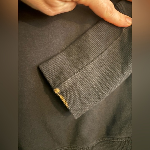 Lululemon Womens 6 Cowl Neck Double Front Zippered Pocket Black Sweatshirt - Picture 10 of 10